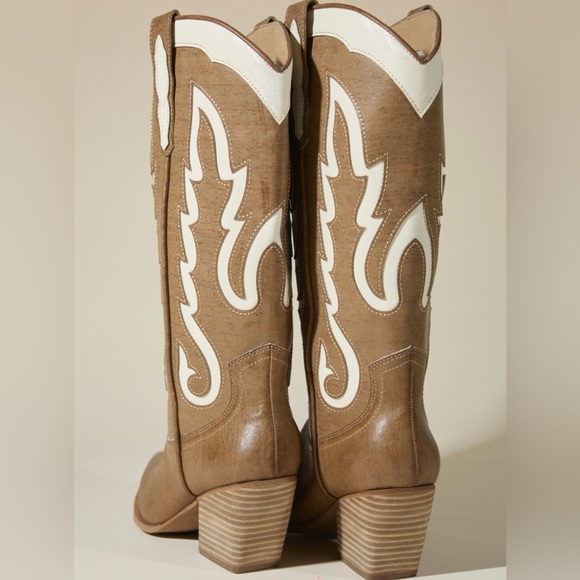 Mi.iM Ida Cutout Western Boot Wide Width - Picture 4 of 4